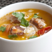 Рыбный суп с овощами и рисом