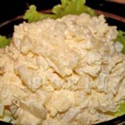 Салат мясной с яйцом и сыром